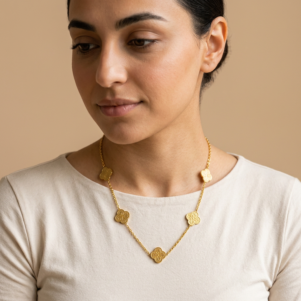 Arabic Quatrefoil Trio Necklace